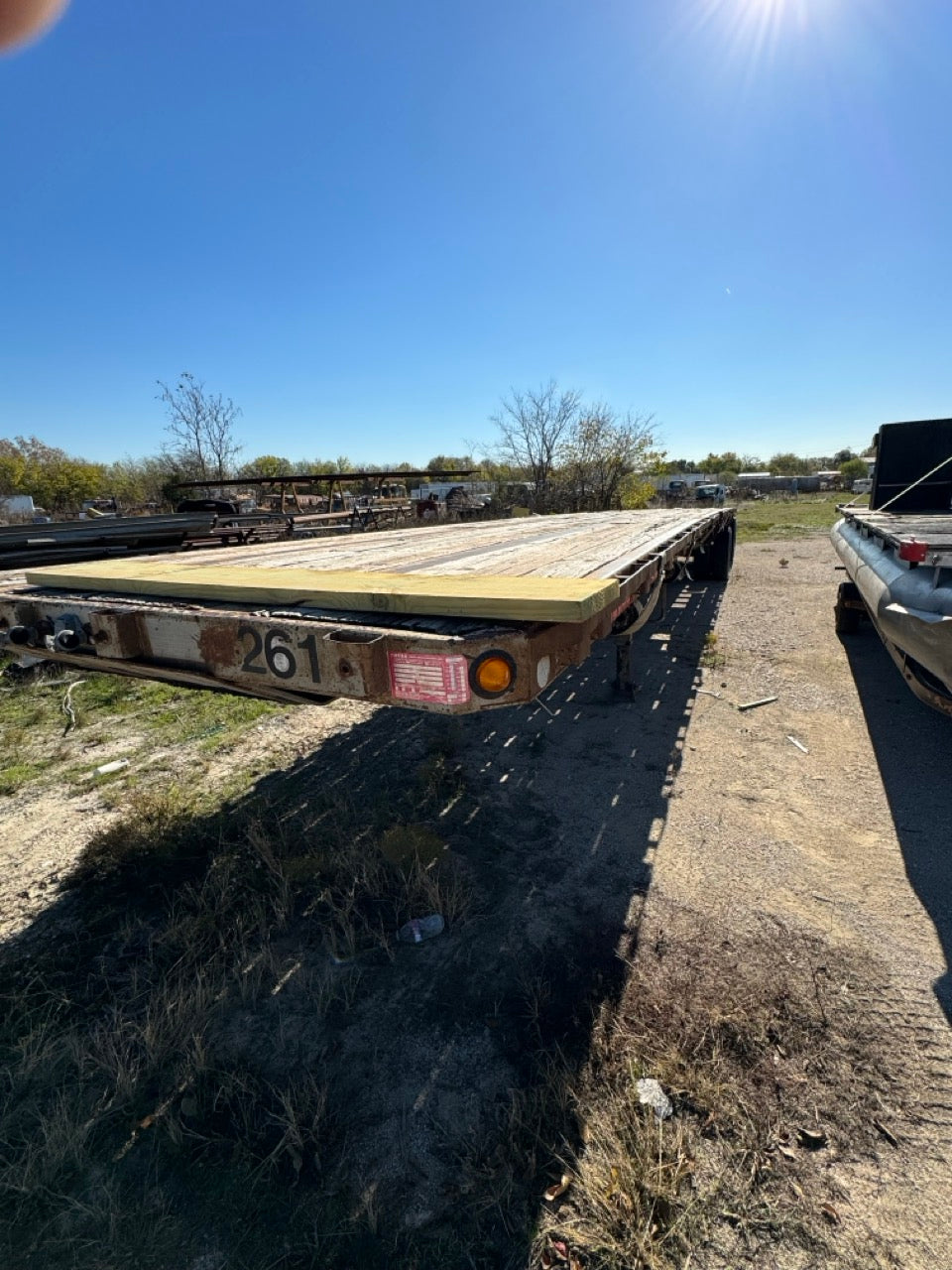 "1992 Lufkin Flatbed Trailer | Used Construction Equipment | Buy and Sell Pre-Owned Trailers"