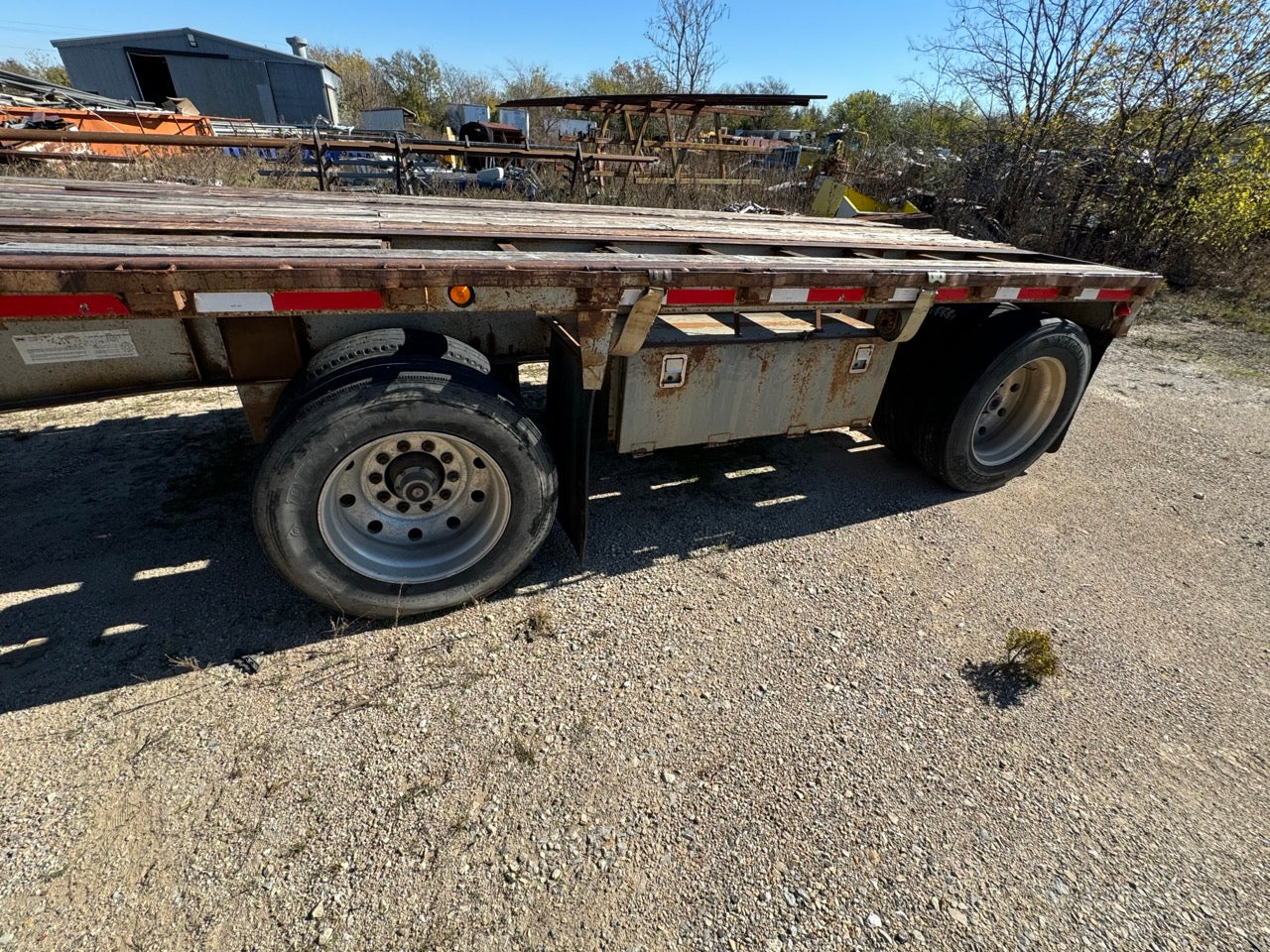 "1992 Lufkin Flatbed Trailer | Used Construction Equipment | Buy and Sell Pre-Owned Trailers"