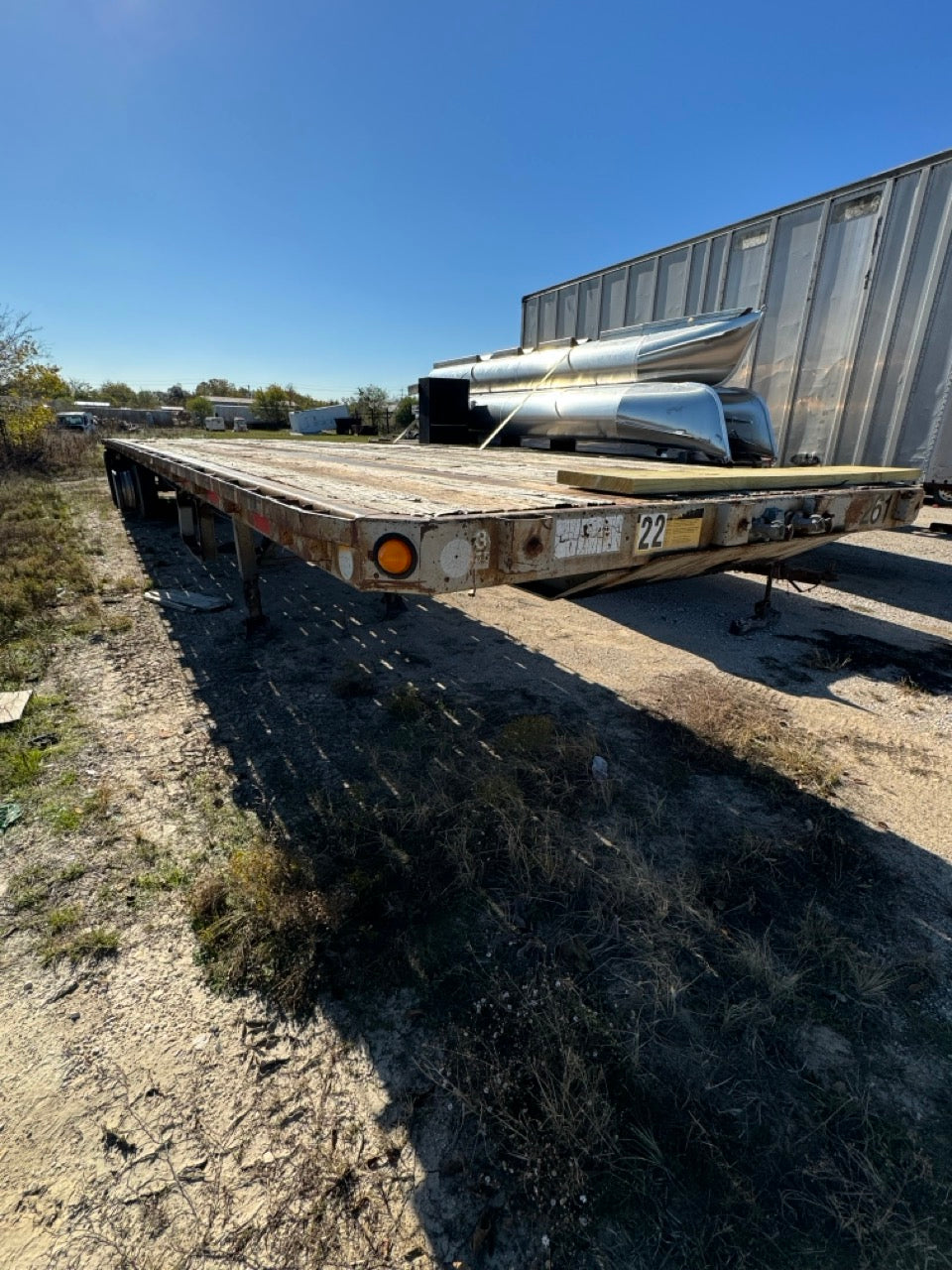 "1992 Lufkin Flatbed Trailer | Used Construction Equipment | Buy and Sell Pre-Owned Trailers"