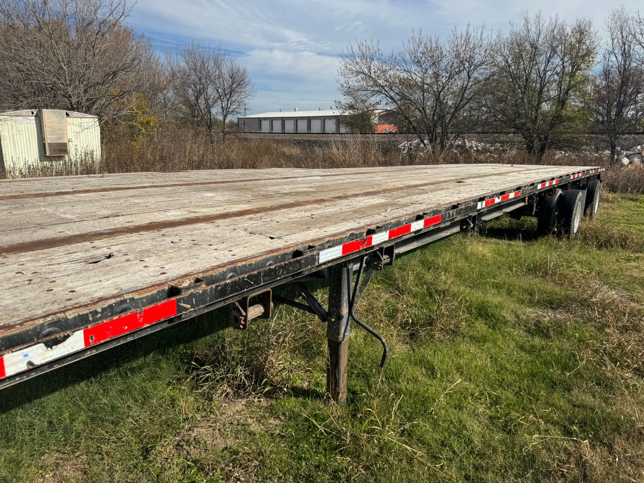 "2010 Direct Trailer Flatbed | Used Construction Equipment | Buy and Sell Pre-Owned Trailers"