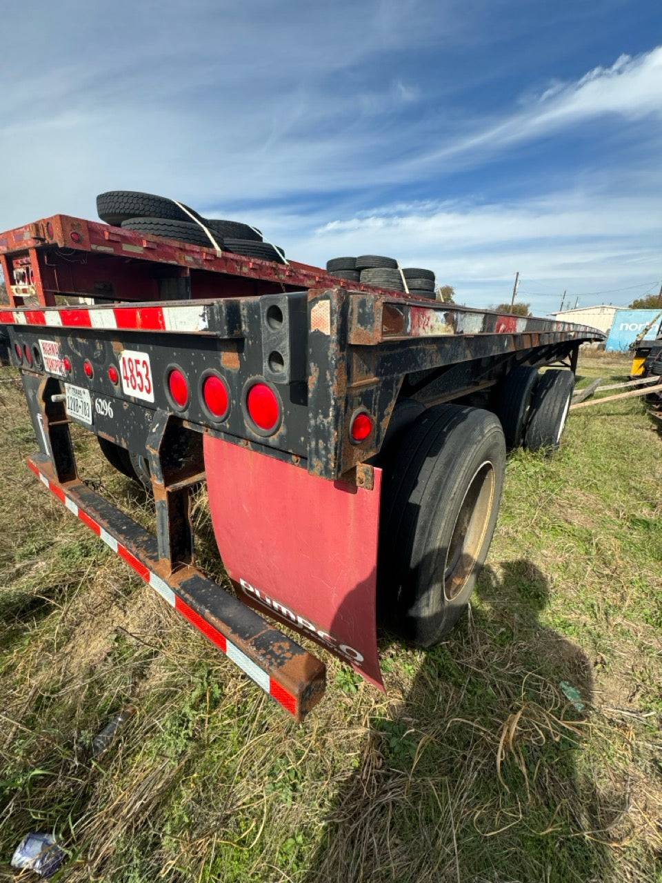 "2001 Fontaine Flat Deck Trailer | Used Construction Equipment | Buy and Sell Pre-Owned Trailers"