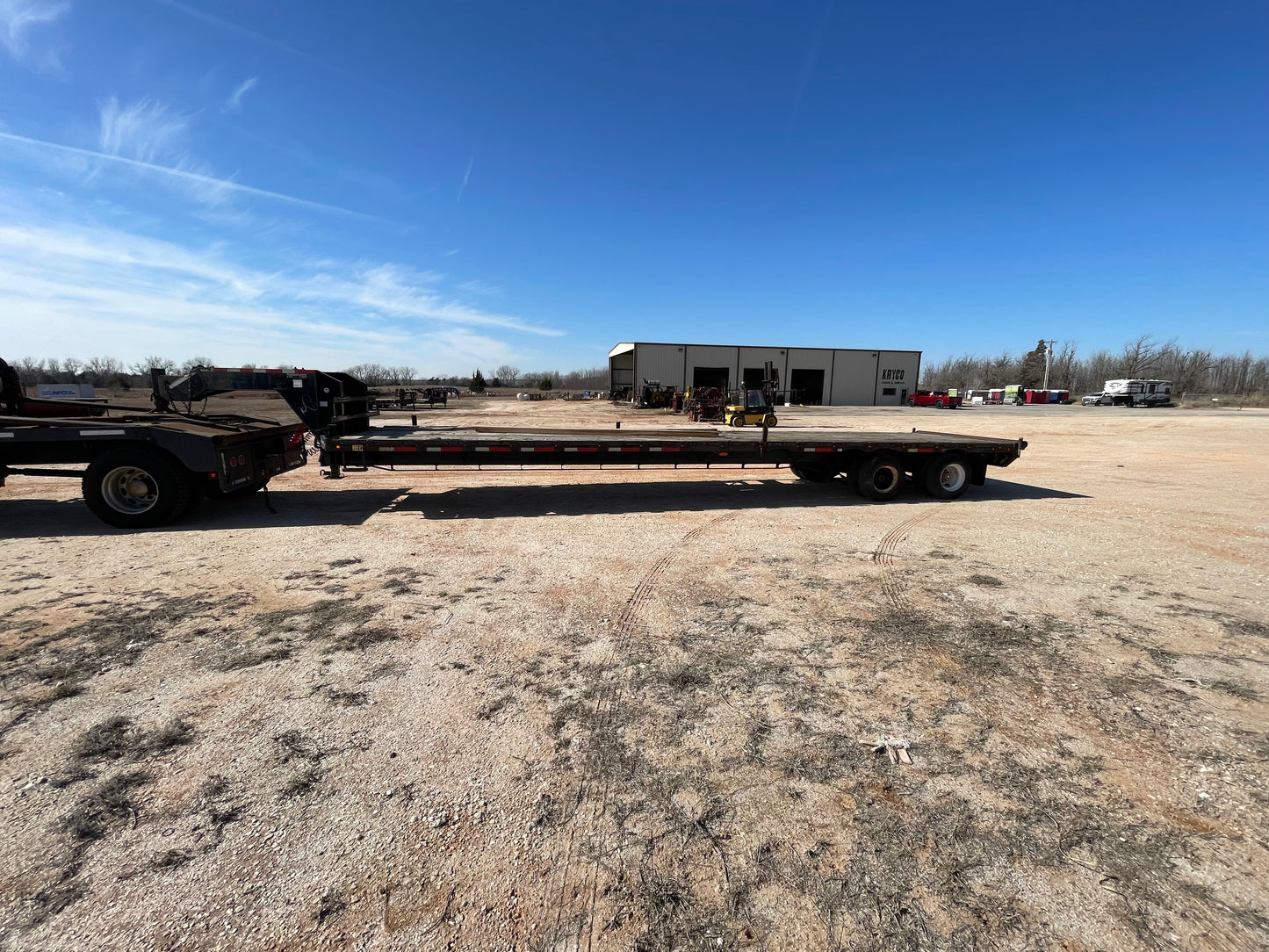 2004 35ft Custom Built Kingpin Trailer