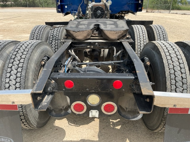 2015 Freightliner Coronado Glider