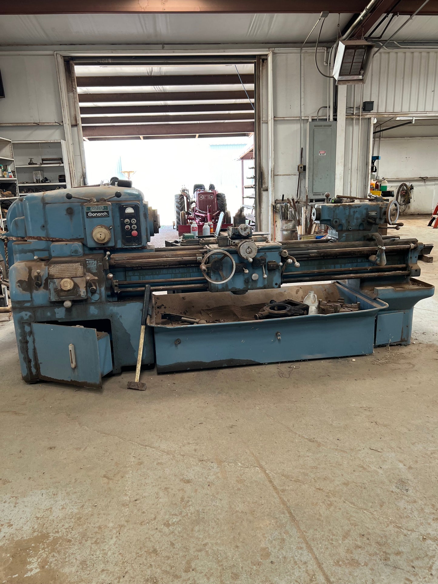 Monarch Series 612 Model 1610 Lathe